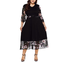 Load image into Gallery viewer, Donna Long Black Patchwork Dress