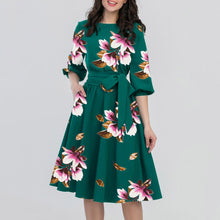 Load image into Gallery viewer, Evergreen Floral Dress With Belt