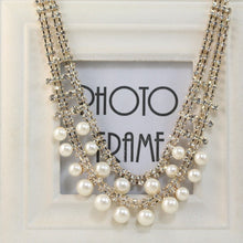 Load image into Gallery viewer, Pearl Necklace
