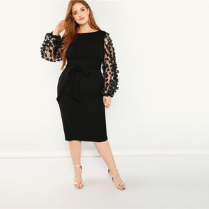 Elegant Black Pencil Dress With Applique Mesh Lantern Sleeve